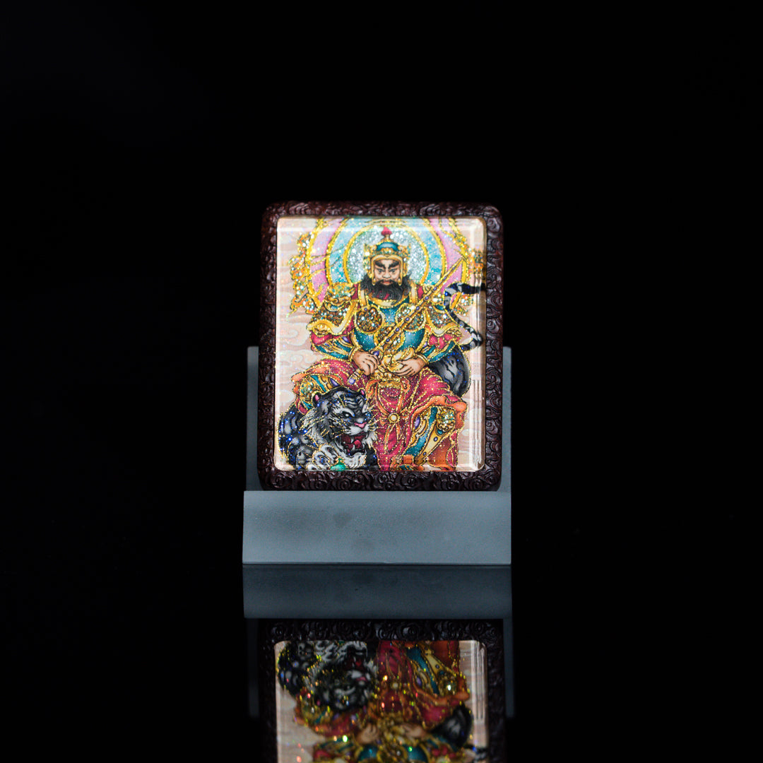 手绘点彩 赵公明枣木外壳 小神龛吊坠唐卡