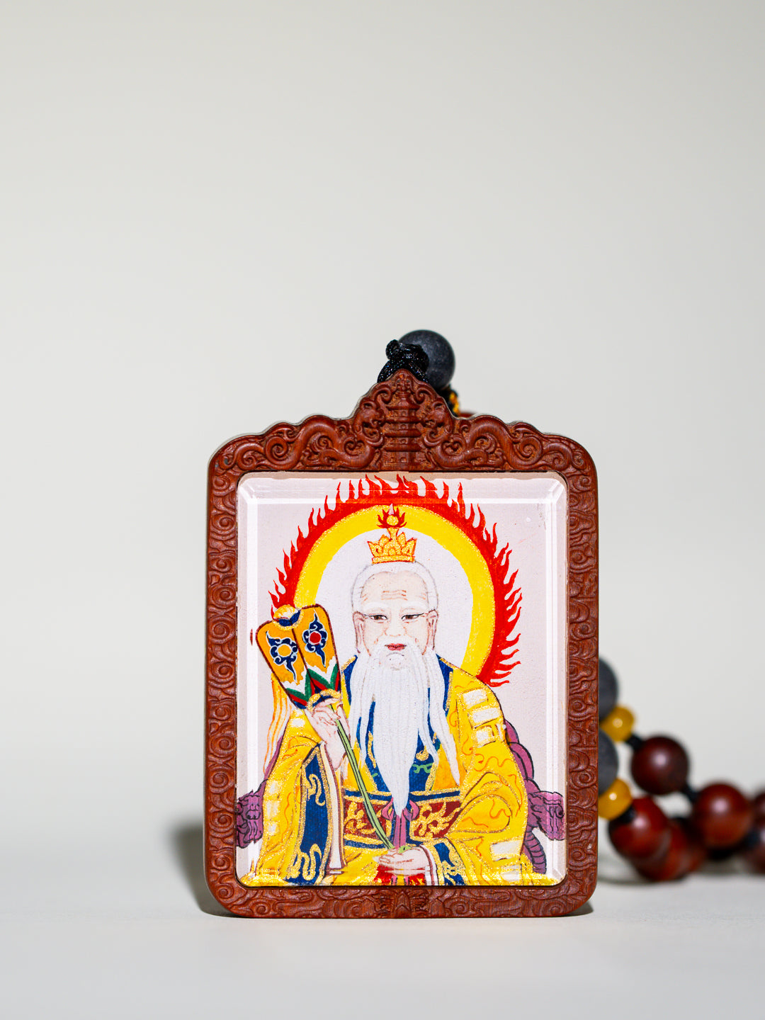 纯手绘 太清太上老君枣木外壳吊坠唐卡