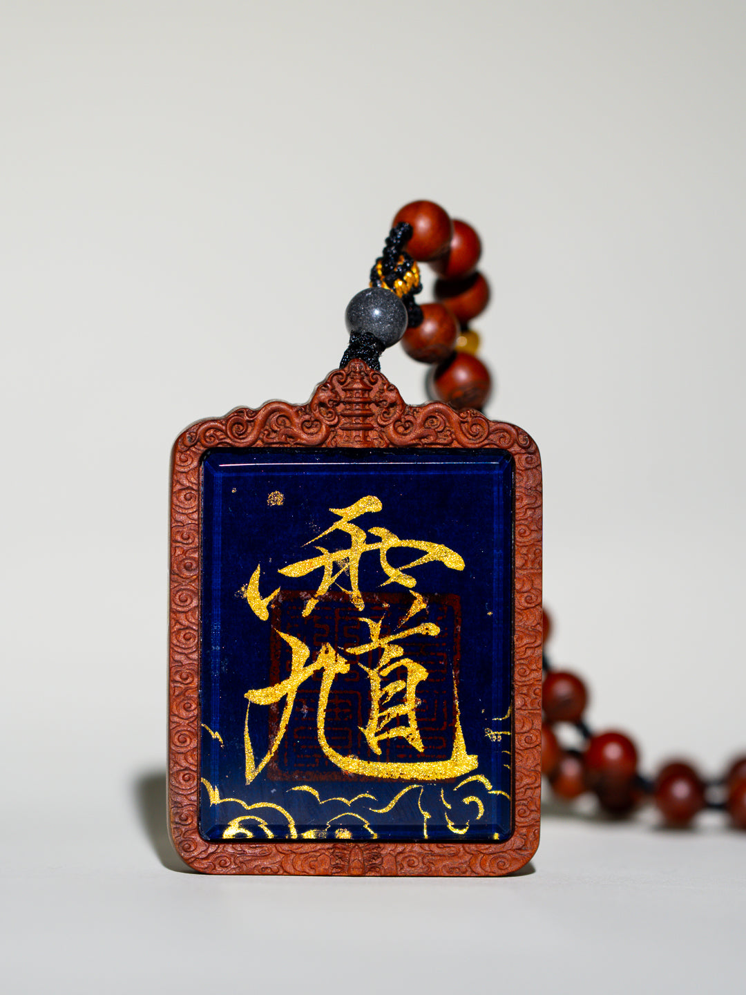 纯手绘 判官钟馗 枣木外壳吊坠唐卡