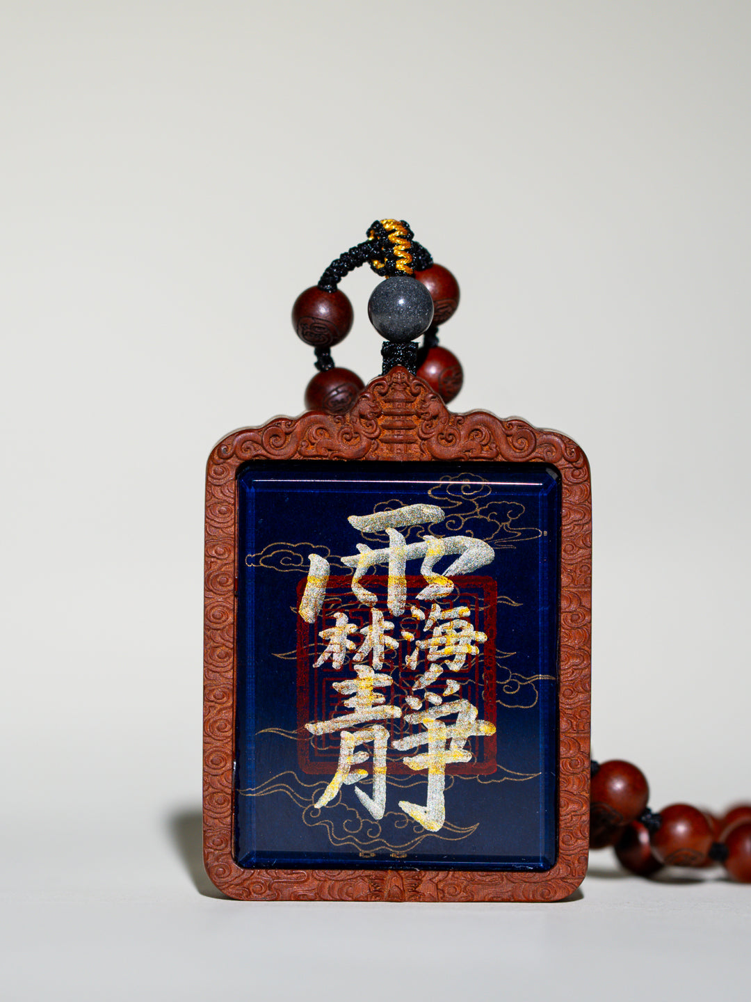 纯手绘 妈祖娘娘 枣木外壳吊坠唐卡