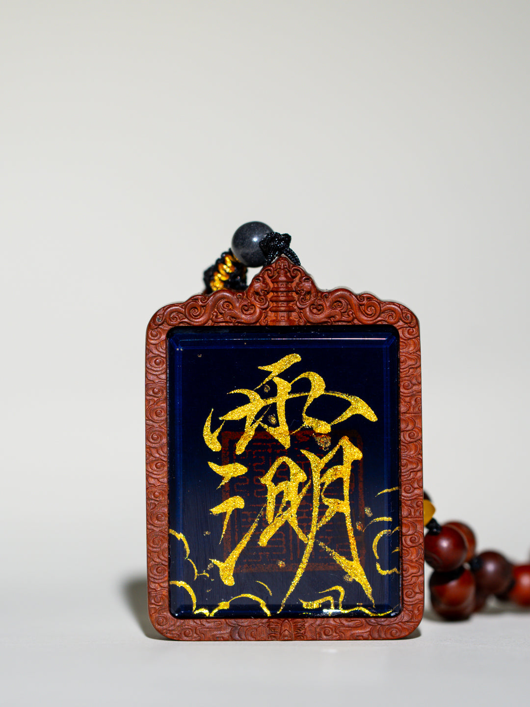 纯手绘 太清太上老君枣木外壳吊坠唐卡