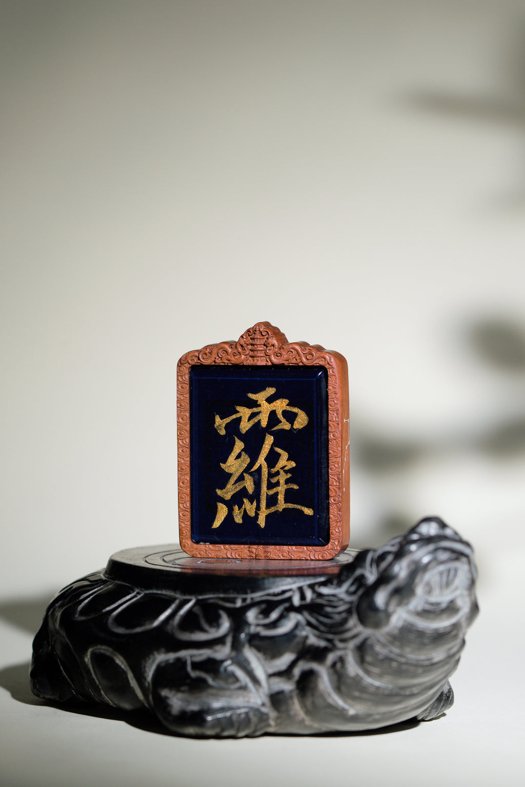 纯手绘 太乙救苦天尊枣木外壳吊坠唐卡