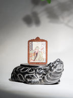 纯手绘关羽/二爷/关圣帝君枣木外壳吊坠唐卡