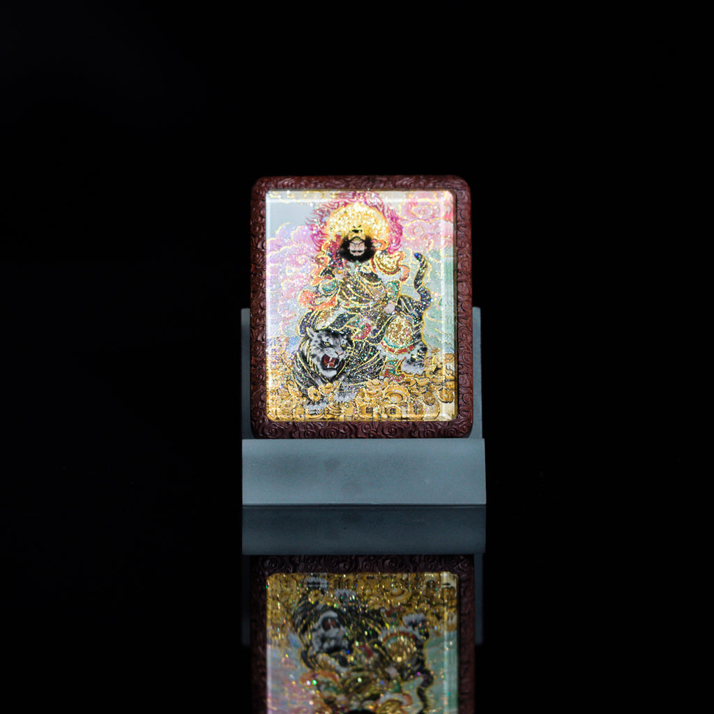 手绘点彩 财神赵公明枣木外壳吊坠唐卡