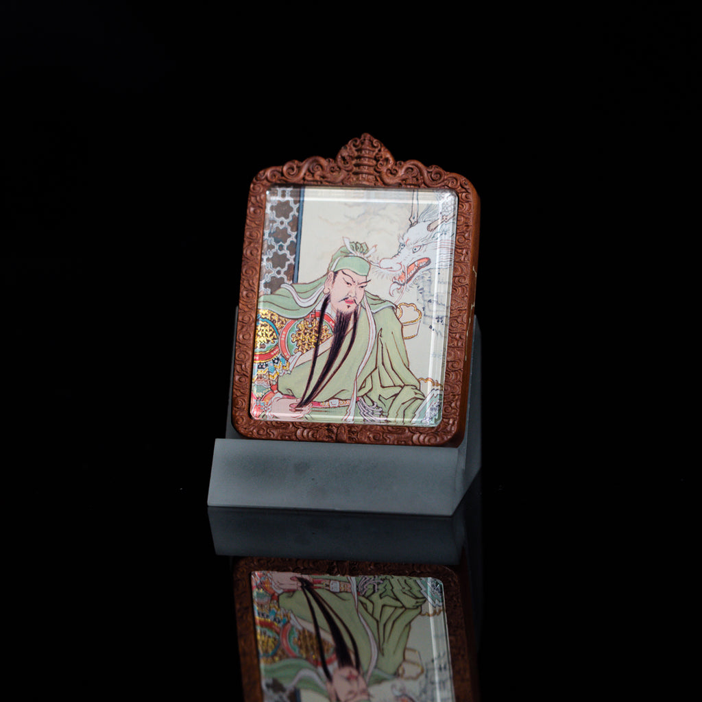 纯手绘关羽/二爷/关圣帝君枣木外壳吊坠唐卡