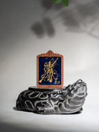 纯手绘二郎神显圣真君枣木外壳吊坠唐卡