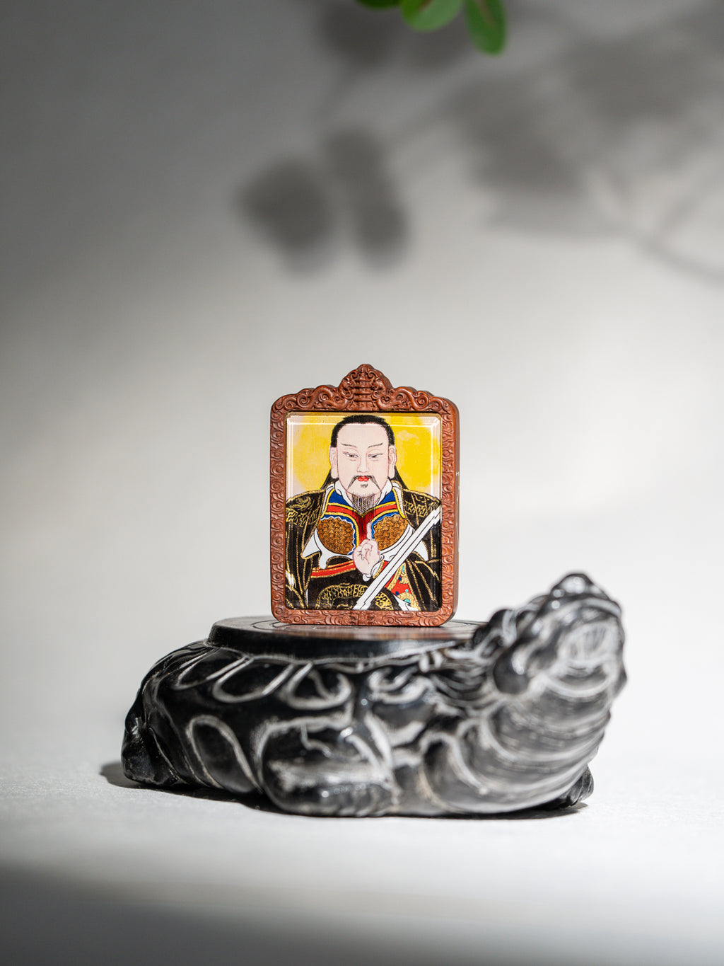 纯手绘 真武大帝 枣木外壳 吊坠唐卡