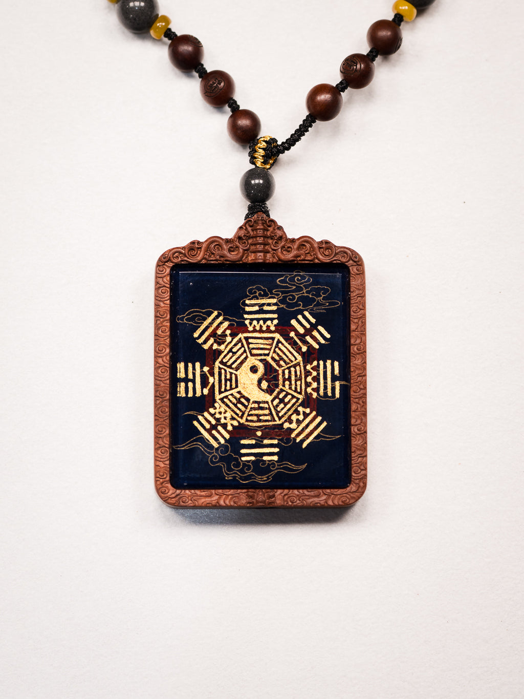 纯手绘 临水夫人陈靖姑枣木外壳吊坠唐卡