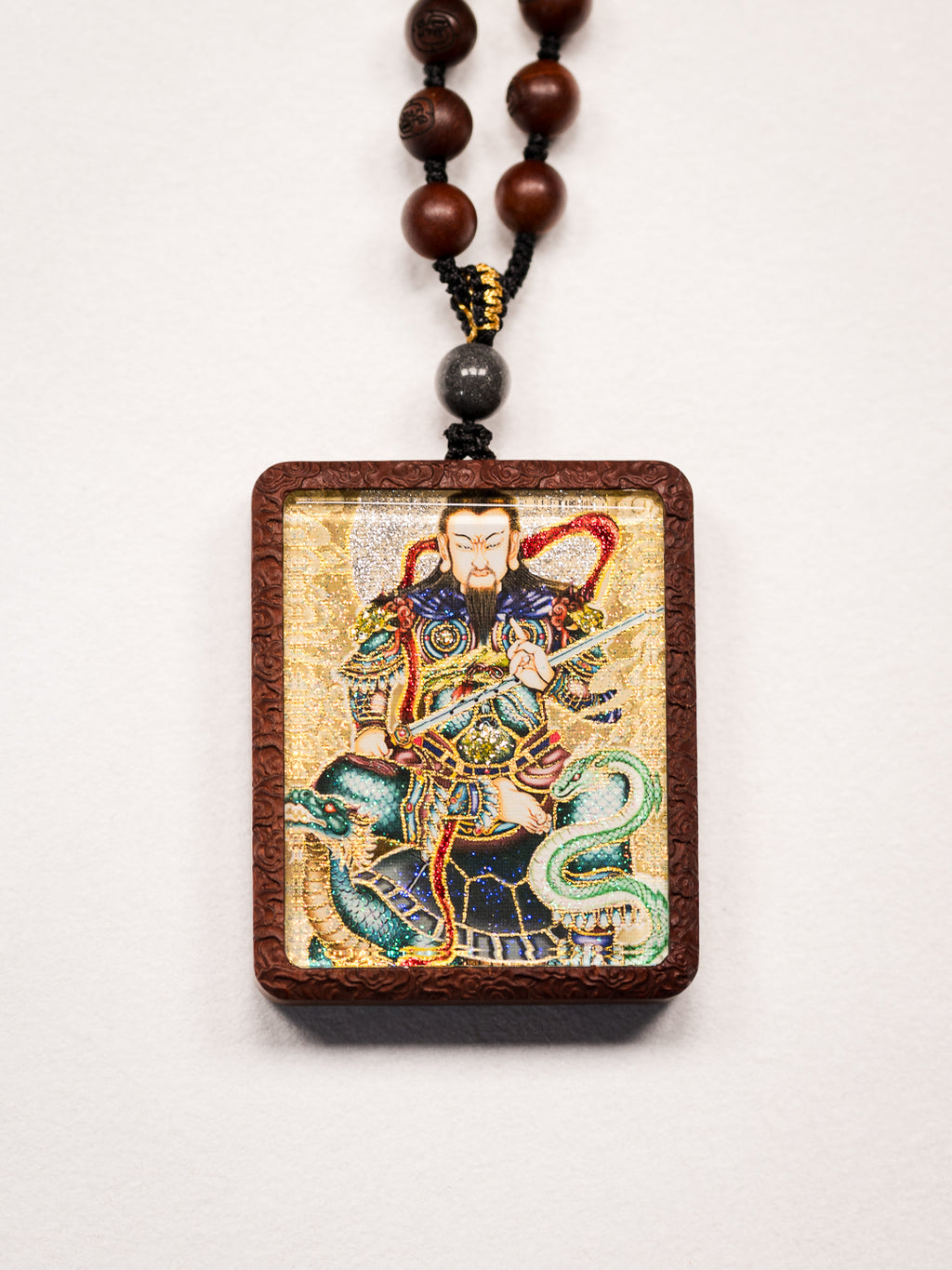 手绘点彩 真武大帝枣木外壳吊坠唐卡