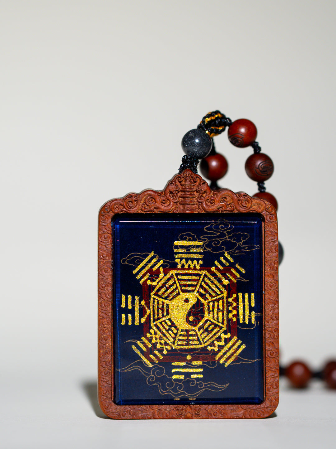 纯手绘 太乙救苦天尊枣木外壳吊坠唐卡