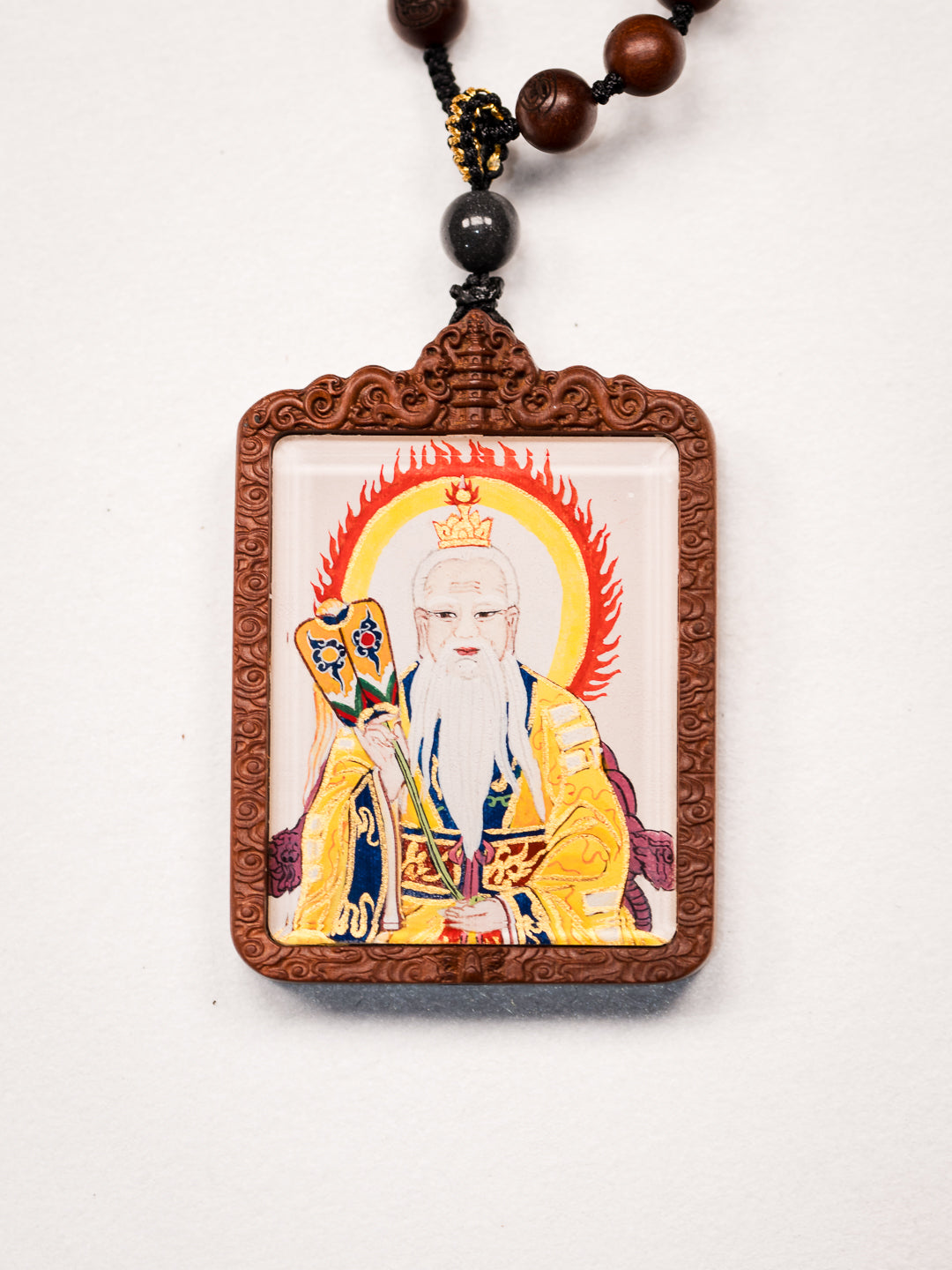 纯手绘 太清太上老君枣木外壳吊坠唐卡