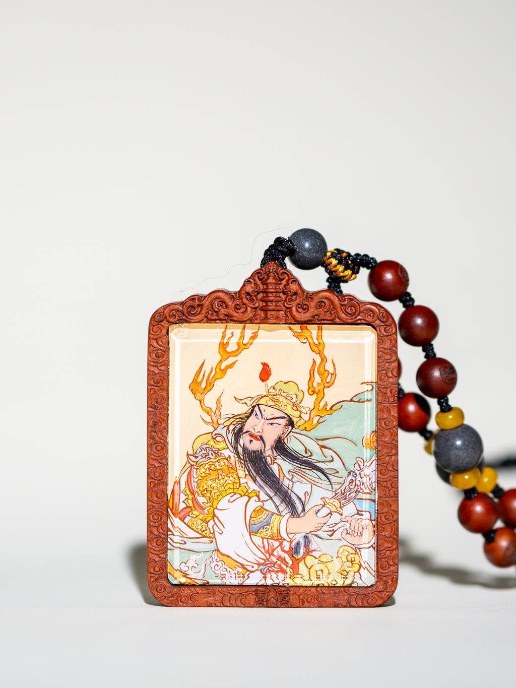 纯手绘关羽/二爷/关圣帝君枣木外壳吊坠唐卡