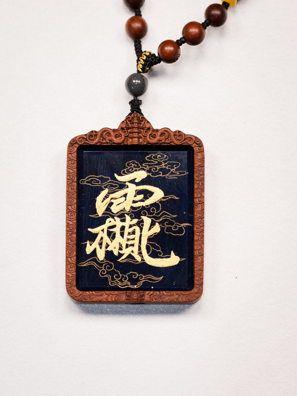 纯手绘 真武大帝 枣木外壳 吊坠唐卡